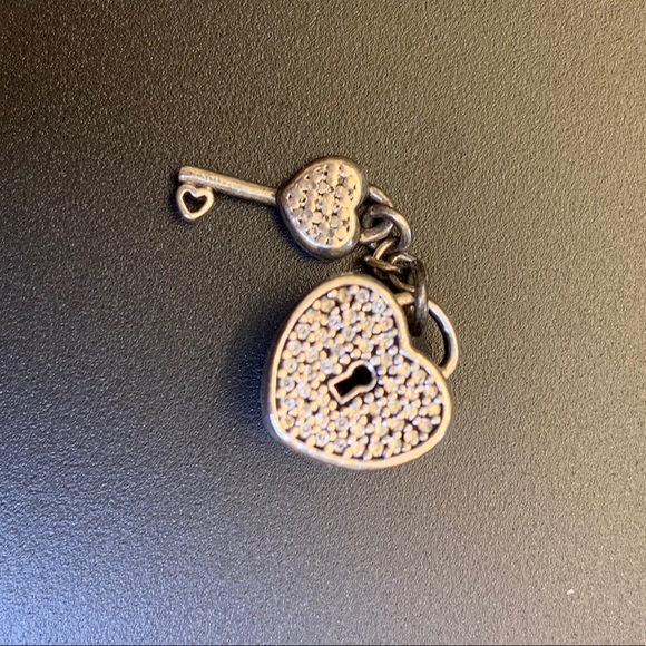 Key to my heart Pandora charm - Picture 2 of 3